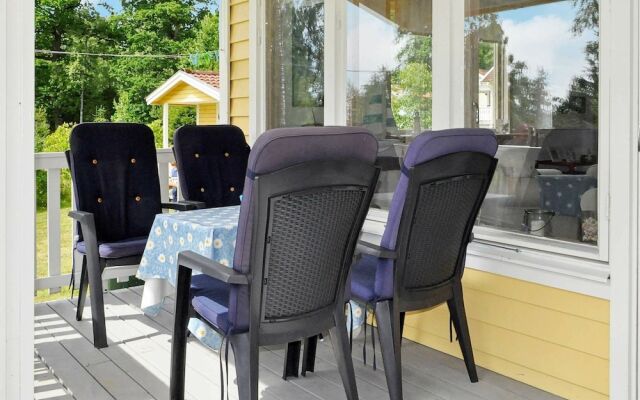 6 Person Holiday Home in Brålanda