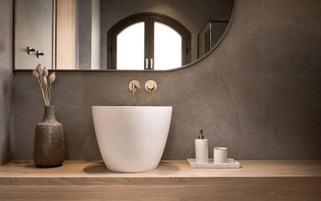 Rebek Luxury Villas & Suites