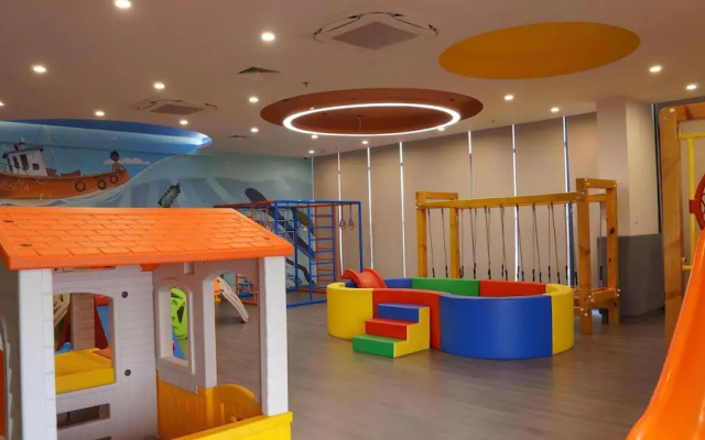 The Matrix One - Luxury free Gym & Pool