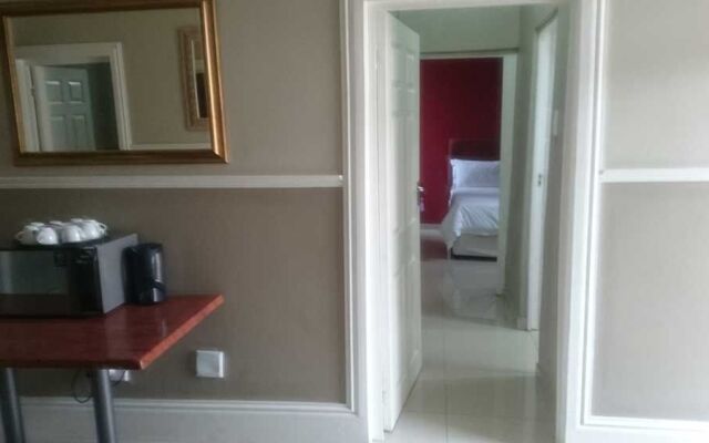 Bentley Lodge and Lifestyle