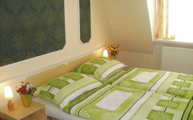 Garni Hotel Velický Zámoček