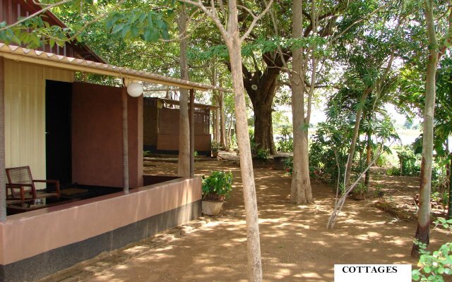 Safari Village Hotel