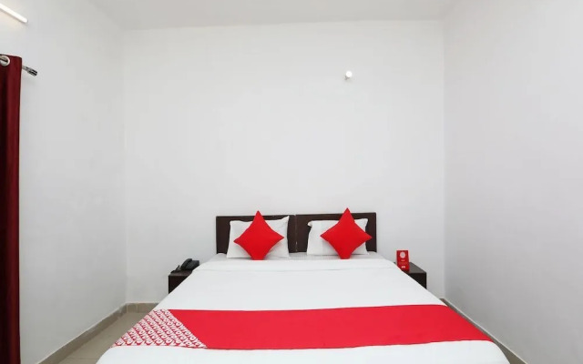 Hotel Indians by OYO Rooms