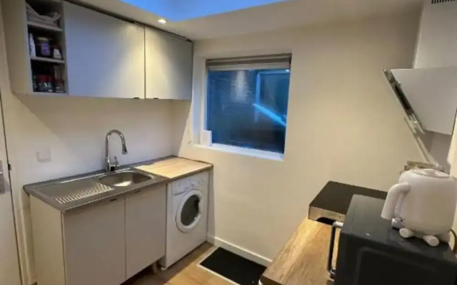 Qudi's Tiny House