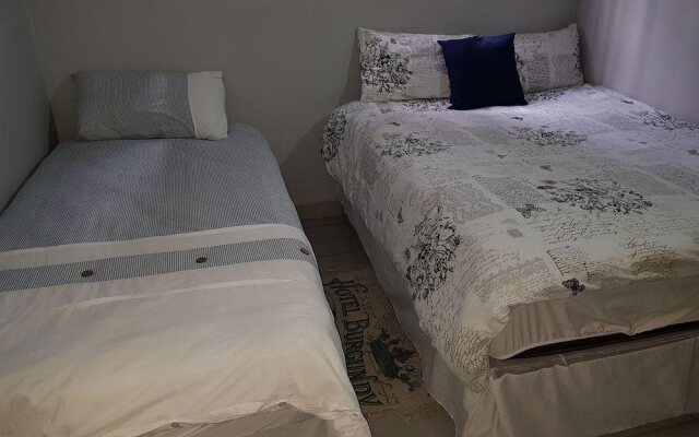 Brownstone Backpackers