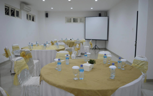 M Hotel