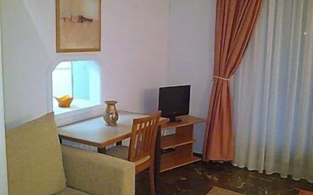 Zina Hotel Apartments