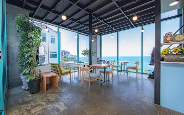 Samcheok Pureun Bada Pension