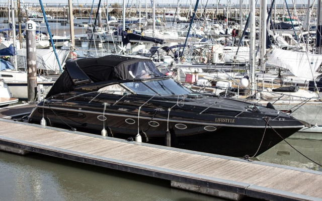 Lifestyle Yacht by Homing