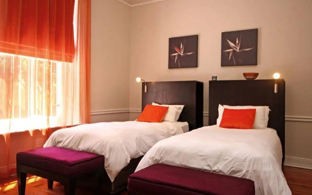 Nine Flowers Guest House