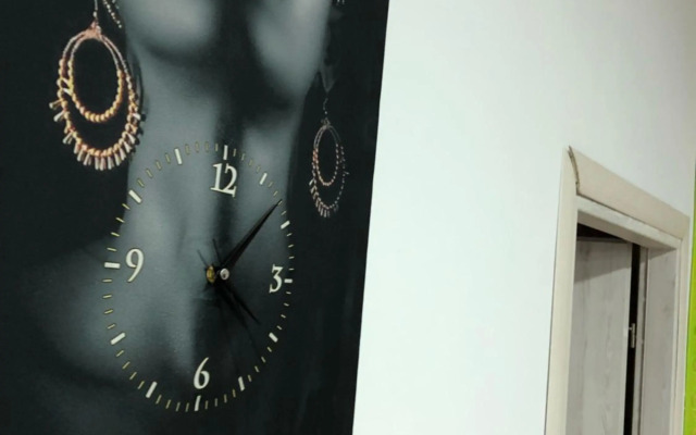 Serban Home Arenele Romane Marius Nasta