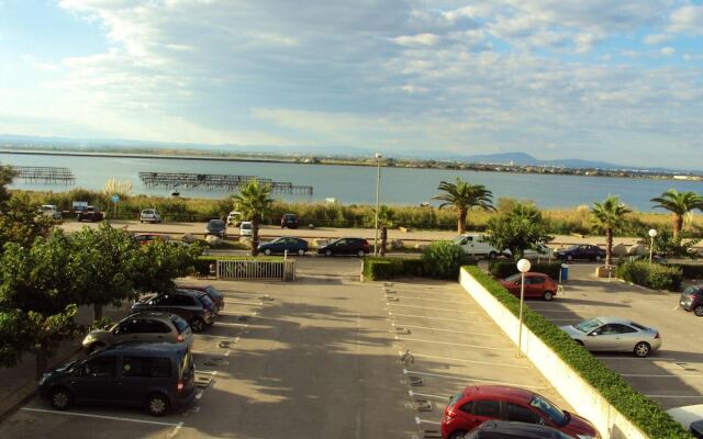 Apartment With 2 Bedrooms in Palavas-les-flots, With Wonderful sea Vie