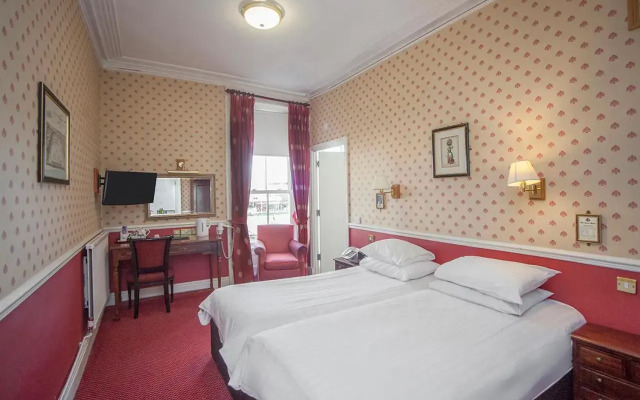 The Royal Hotel