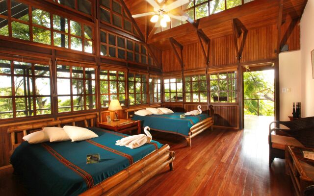 Aguila de Osa Rainforest & Marine Adventure Lodge