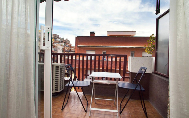 Sants-Les Corts Galileu