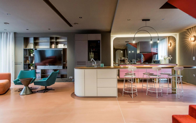 K52 luxury 4BDRM 4BTHRM apartment