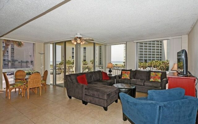 Shoreline 3036 Condo by RedAwning