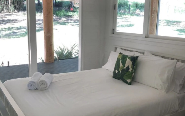 Lake House Watermark Estate Lake Tinaroo