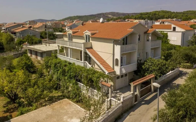 Royal Platinum Studio Apartment