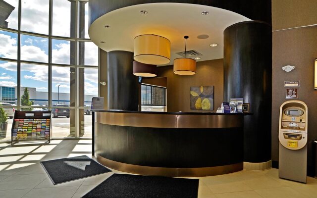Best Western Premier Freeport Inn Calgary Airport