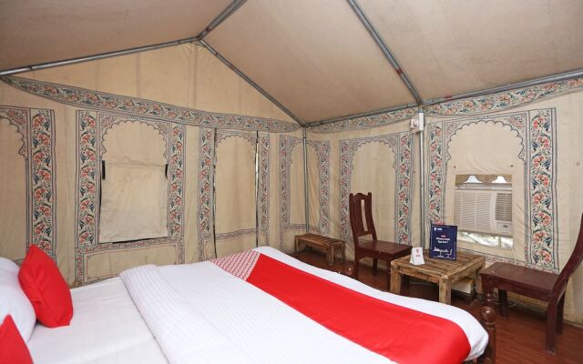 OYO 10981 Hotel Jungle Camp