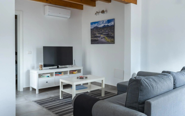 luxury casa playa roca bord de mer