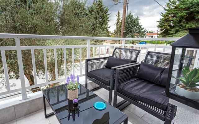 2 Bedroom Modern Apartment in Perea