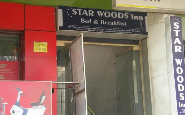 Star Woods Inn