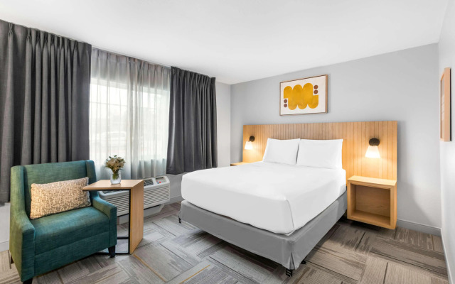 Sonesta Simply Suites Austin South