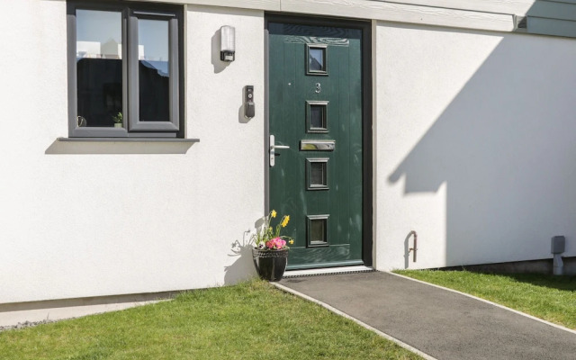 3 Parc Delfryn