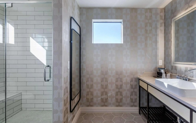 Bluestem Hotel Torrance Los Angeles, Ascend Hotel Collection