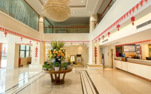 Vienna Hotel (Aba Mao County Guqiang City)