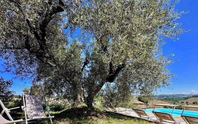 Room-the Girasole in Country House With