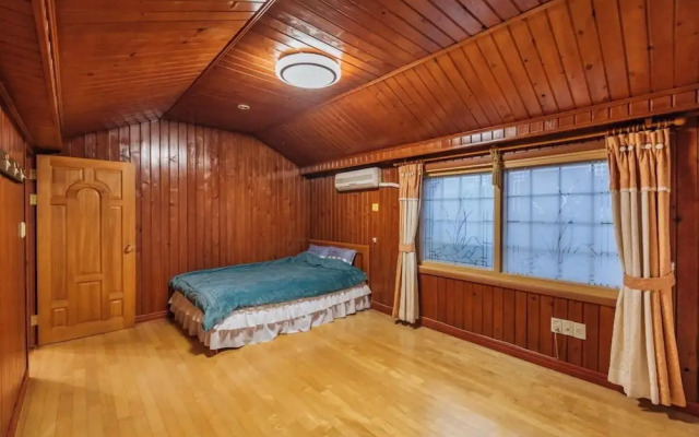 Sea Garden Pension