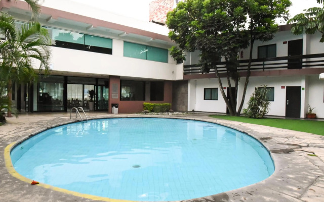 Hotel Expo Plaza Business and Family Guadalajara