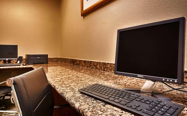 Best Western Plus Woodway Waco South Inn & Suites