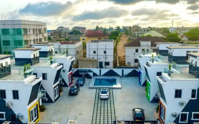 Ftrealtyproperties Tango Suites 7