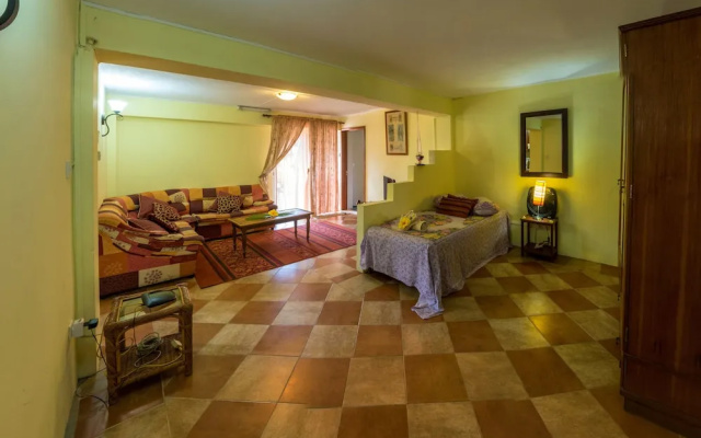 Sunset Villa