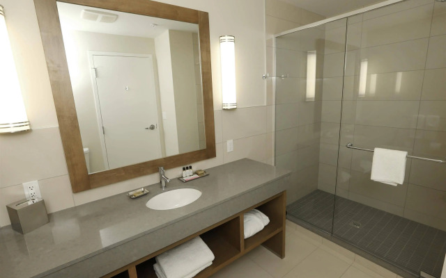 Best Western Plus Sawridge Suites