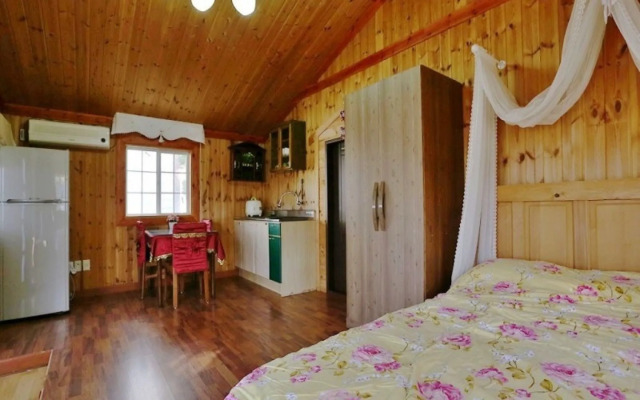 Yangyang Seorak Badanamuro Pension