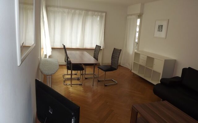 rent-a-home Bristenweg