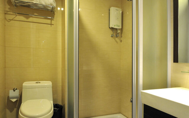 M Citi Suites
