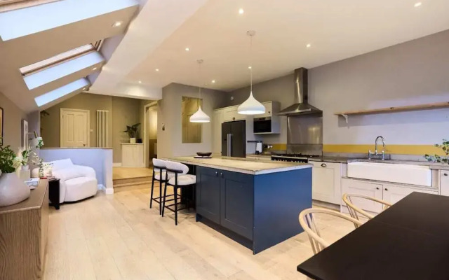 The Harlesden Haven - Stunning 4bdr With Garden