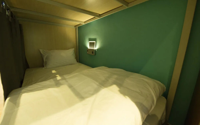 ZEN Rooms Ratchadaphisek Soi 17