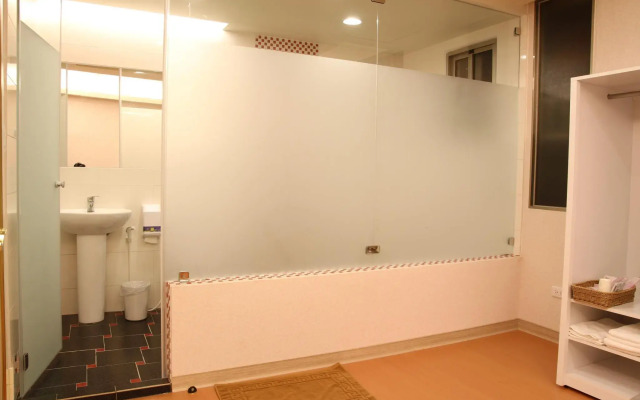 Green Hotel - Fengjia