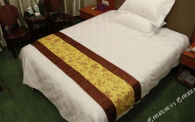 Yinghuochong Hotel