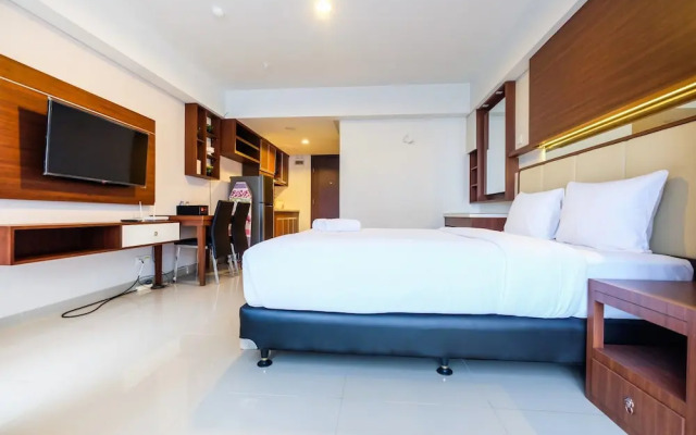Spacious Fully Furnished Studio Apartment H Residence near MT Haryono