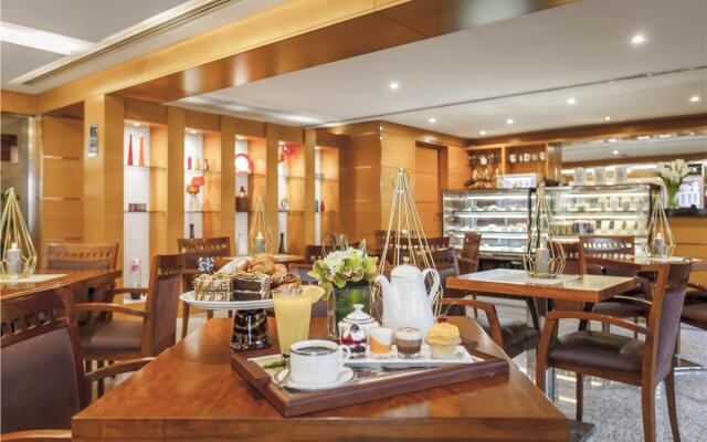 Golden Sands Hotel Apartments