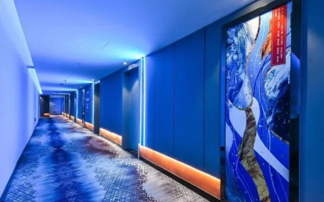 Ye and Chen e-sports Film Hotel (Train Station Tatan Branch) – Hotel Rooms – Shijiazhuang