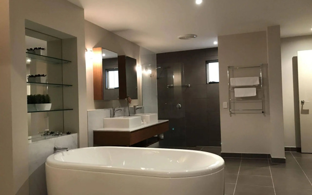 Whitsunday Reflections Apartments